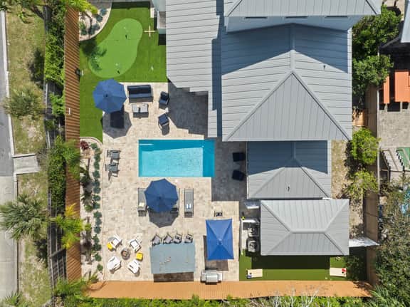 Spacious 5BR Beach House| Heated Pool, Arcade & Putting Green - Image 3