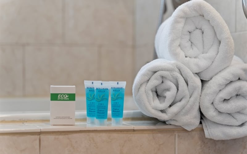 Towels, linens and soaps provided for your convenience