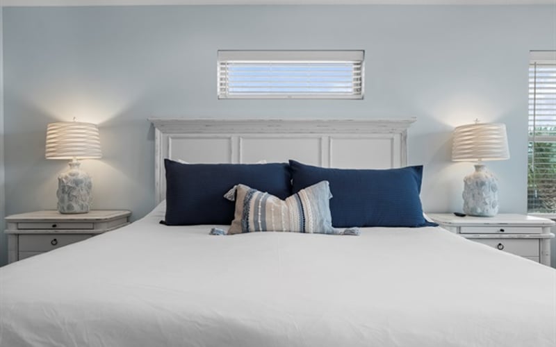 King Master Bed